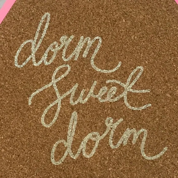 Cork message board for your dorm - Picture 2 of 7